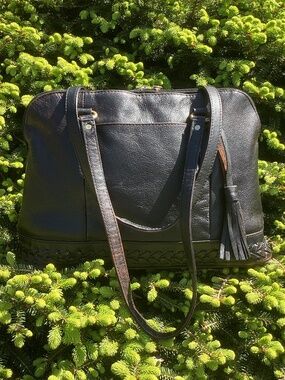 Beautiful Great American Leather Works Black Distressed Leather Handbag🦋